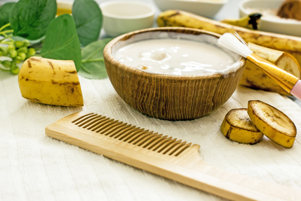 Masque capillaire à la banane : 3 recettes maison