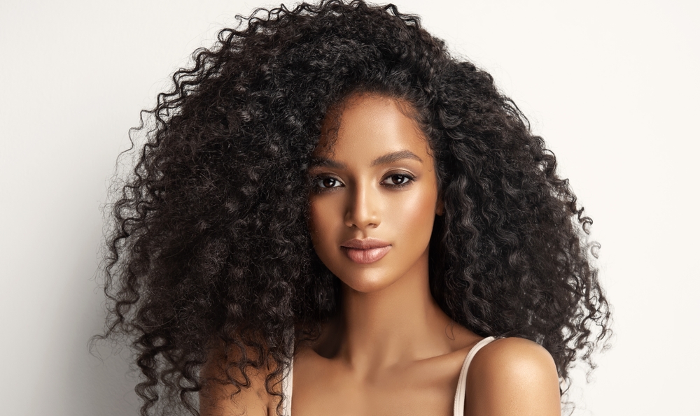 Comment faire pousser les cheveux crépus plus longs ?