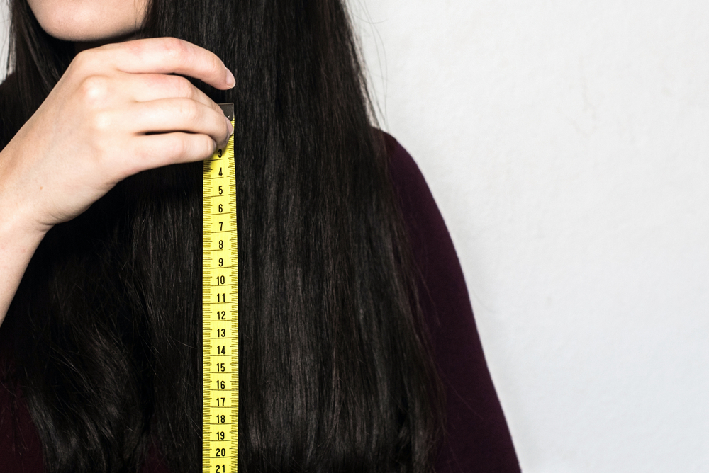 De combien poussent les cheveux en 6 mois ?